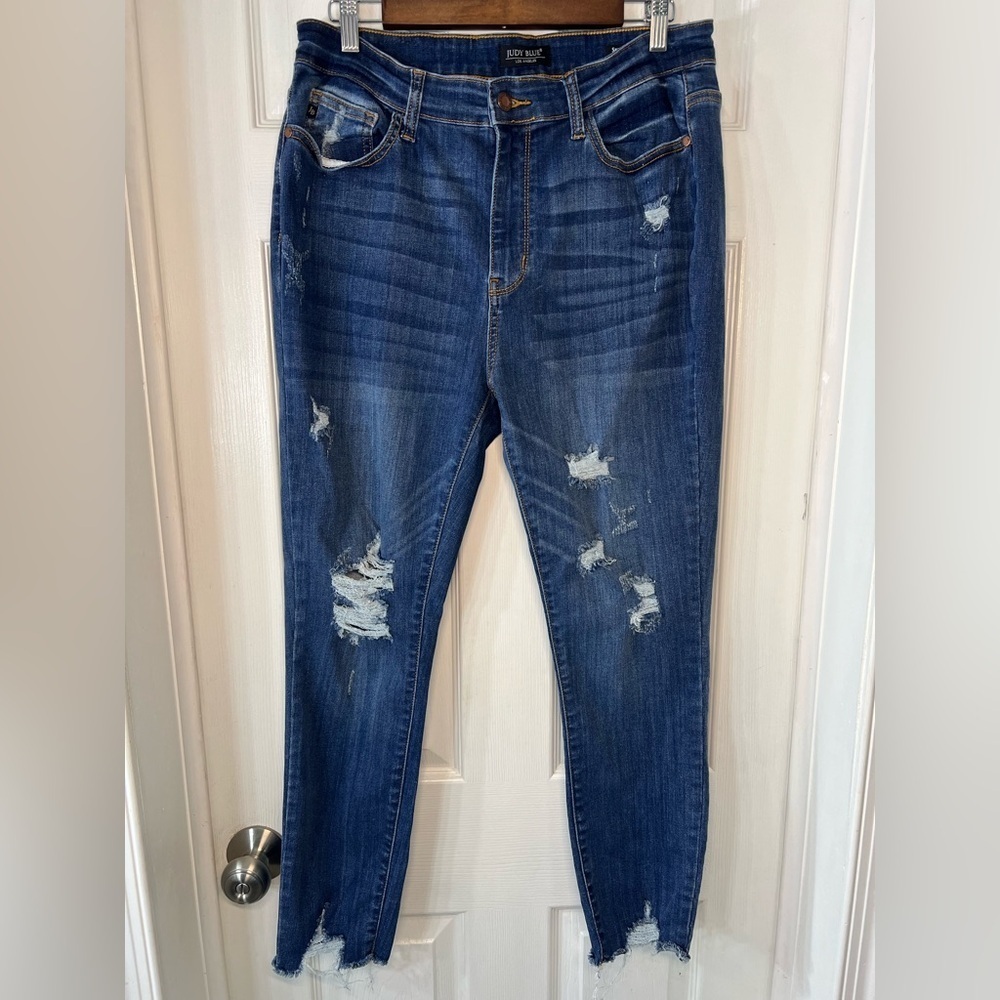 Judy Blue Dark Blue Distressed Ankle Jeans